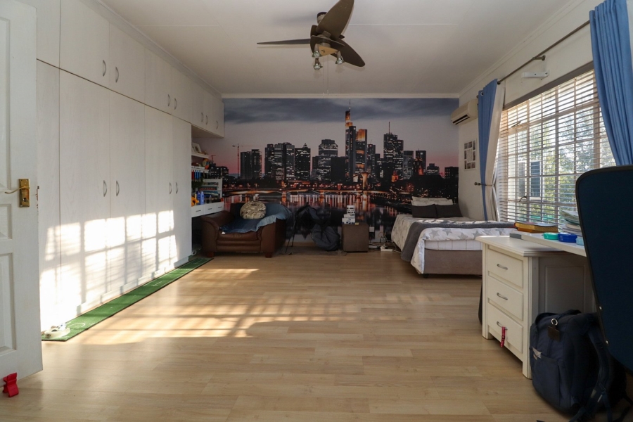 4 Bedroom Property for Sale in Wilkoppies North West